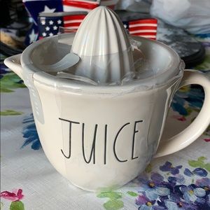 Rae Dunn Juicer